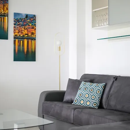 Appartement Admiral Plaza, Superbe 2p Vue Au Coeur De Menton