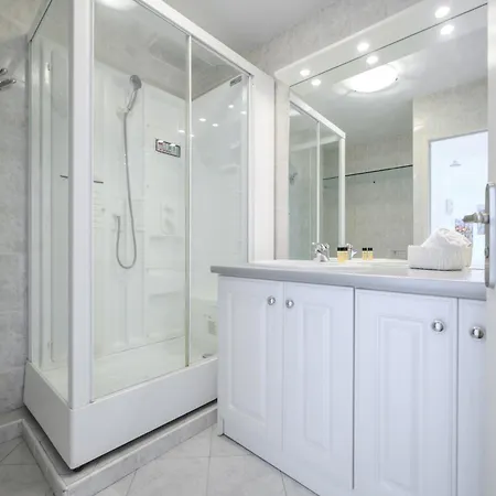 Admiral Plaza, Superbe 2p Vue Au Coeur De Apartment *