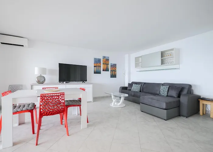 Apartamento Admiral Plaza, Superbe 2p Vue Au Coeur De Menton